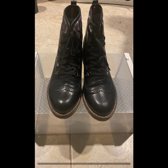 Tommy Hilfiger plaid combat boots - Picture 3 of 7